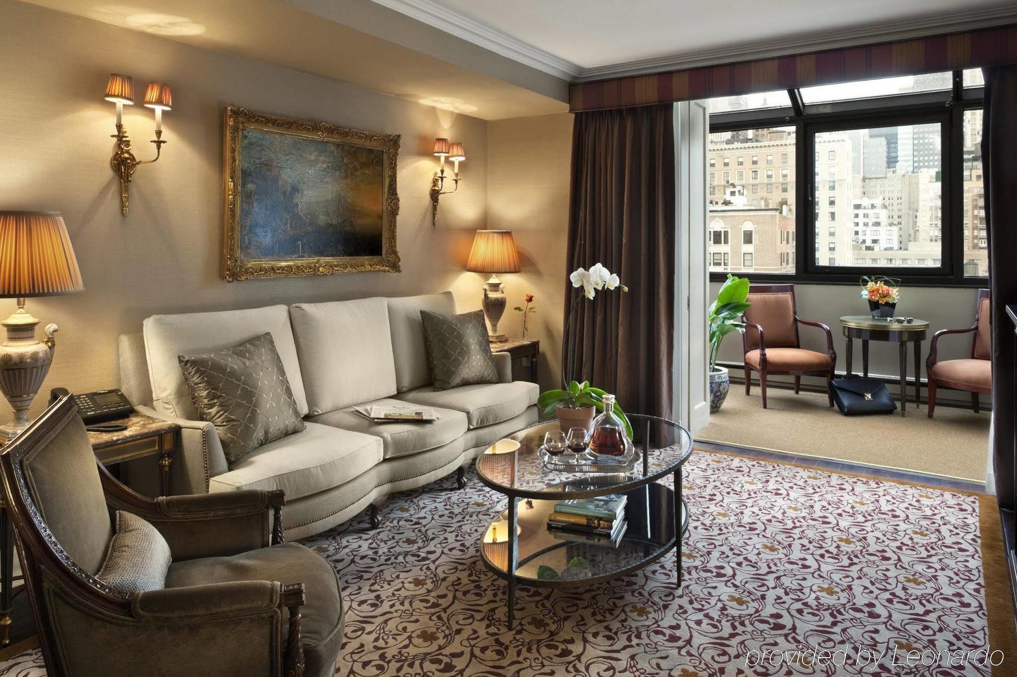 Hotel Plaza Athenee New York Room photo